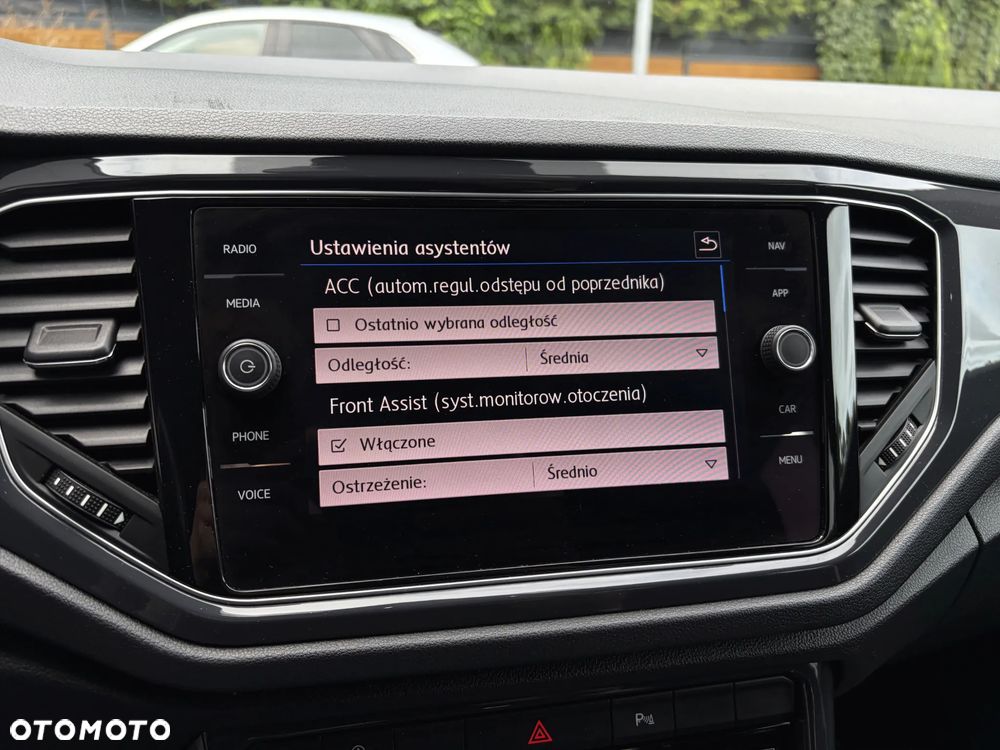 Volkswagen T-Roc 2.0 TDI SCR DSG Sport - 28