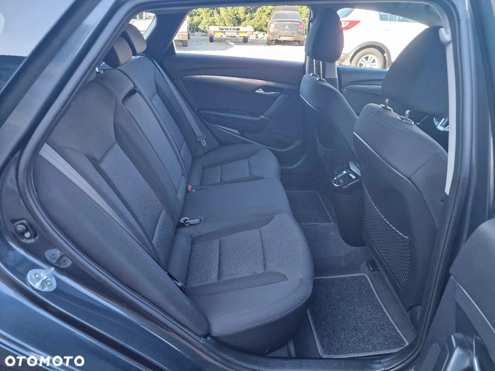 Hyundai i40 i40cw 1.6 Fifa World Cup Edition - 20