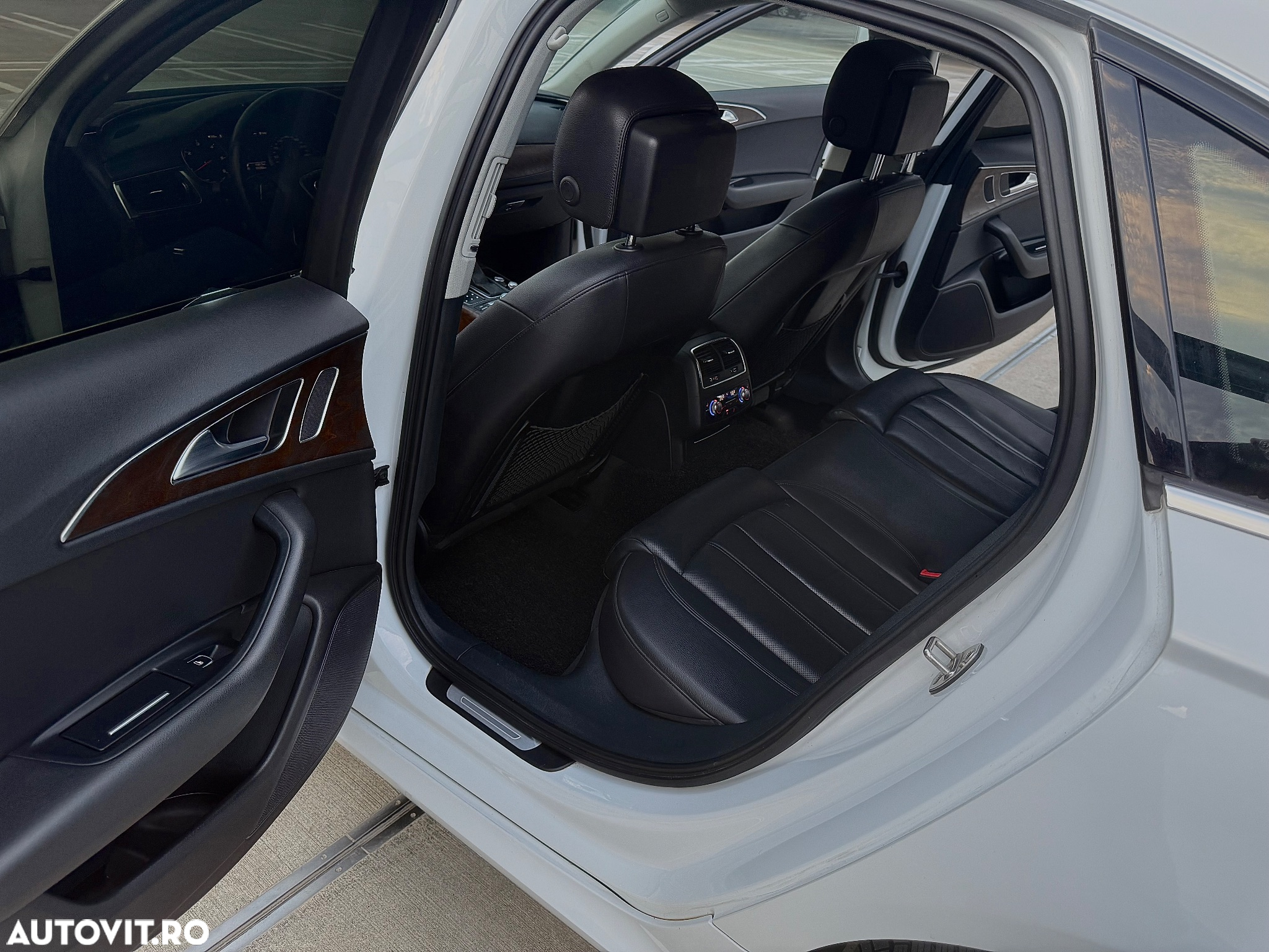 Audi A6 2.0 TDI Ultra S tronic - 10