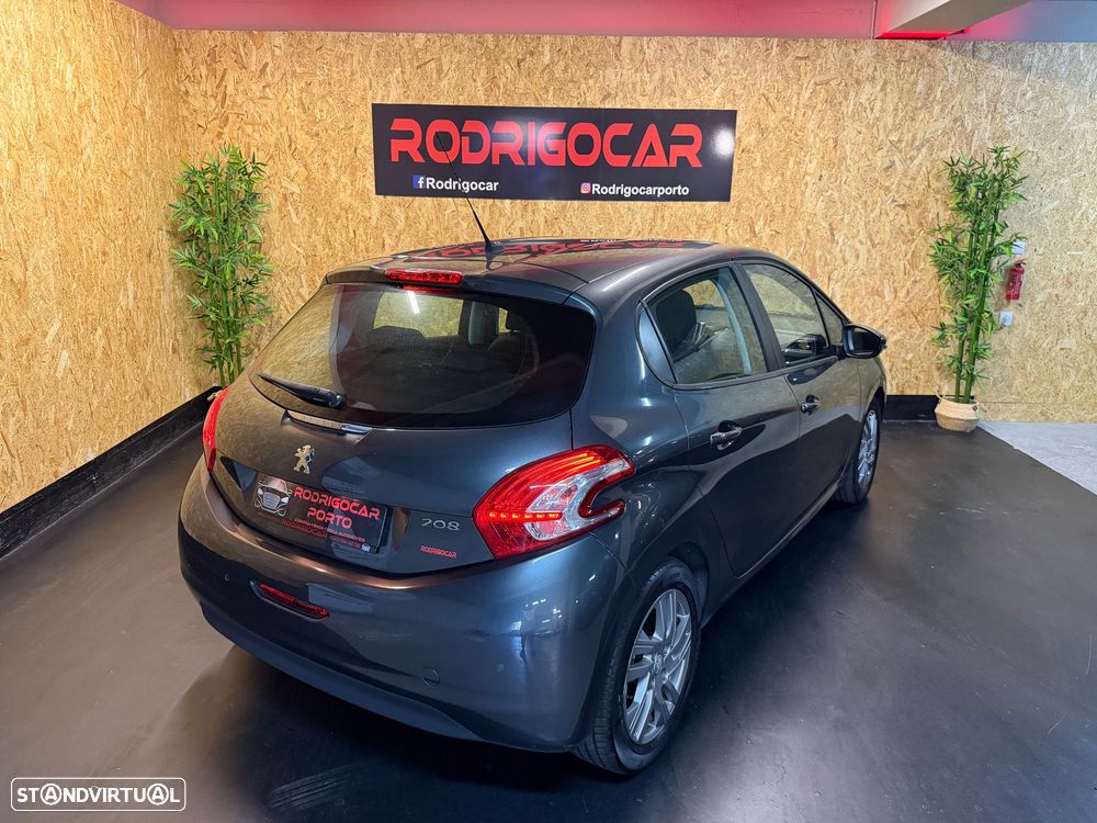 Peugeot 208 82 PureTech Style - 3