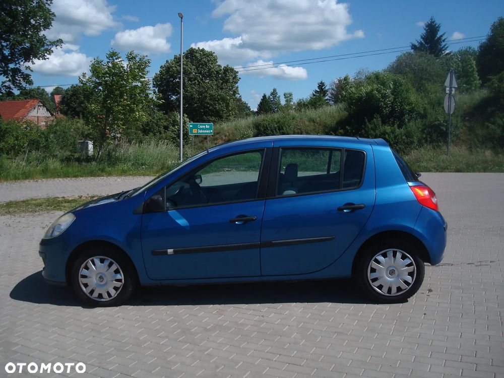 Renault Clio 1.2 16V Exception - 8