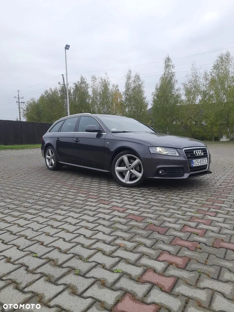Audi A4 - 4