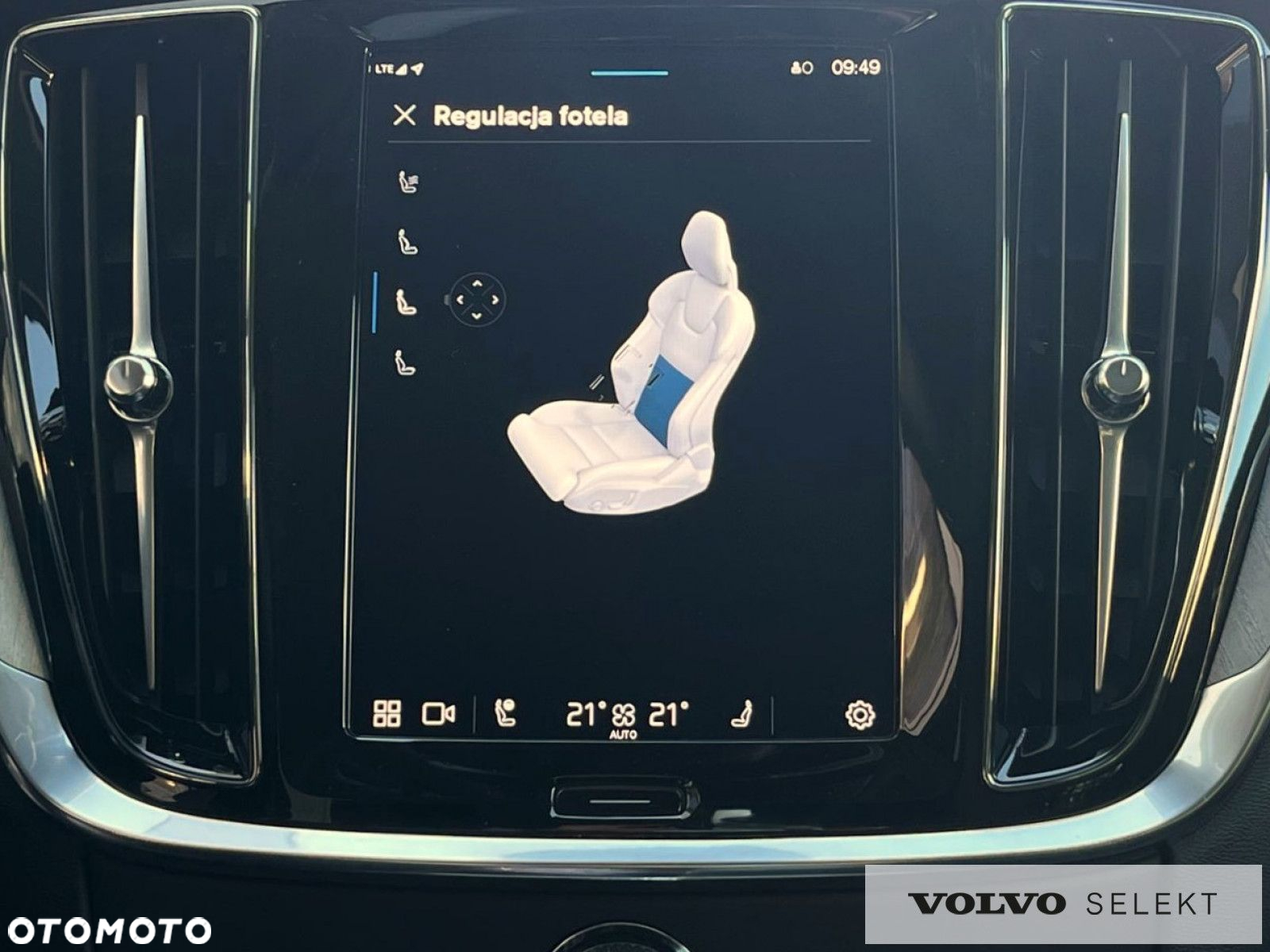 Volvo V60 Cross Country - 31