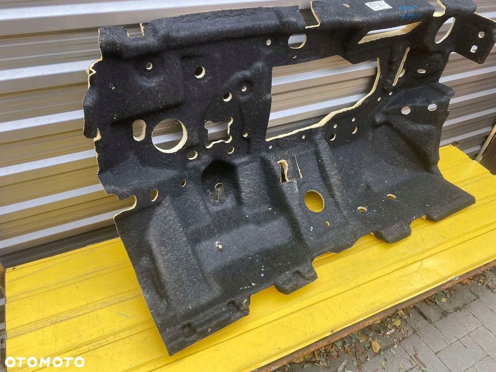 RENAULT MEGANE V E-TECH WYGŁUSZENIE ŚCIANY GRODZIOWEJ 679008995R - 2