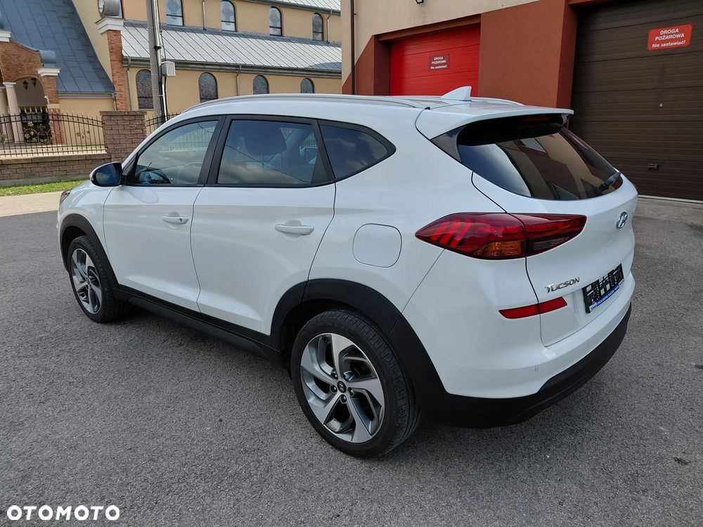 Hyundai Tucson - 4