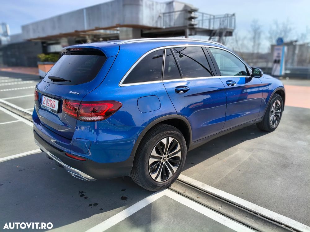 Mercedes-Benz GLC 300 e 4MATIC - 30