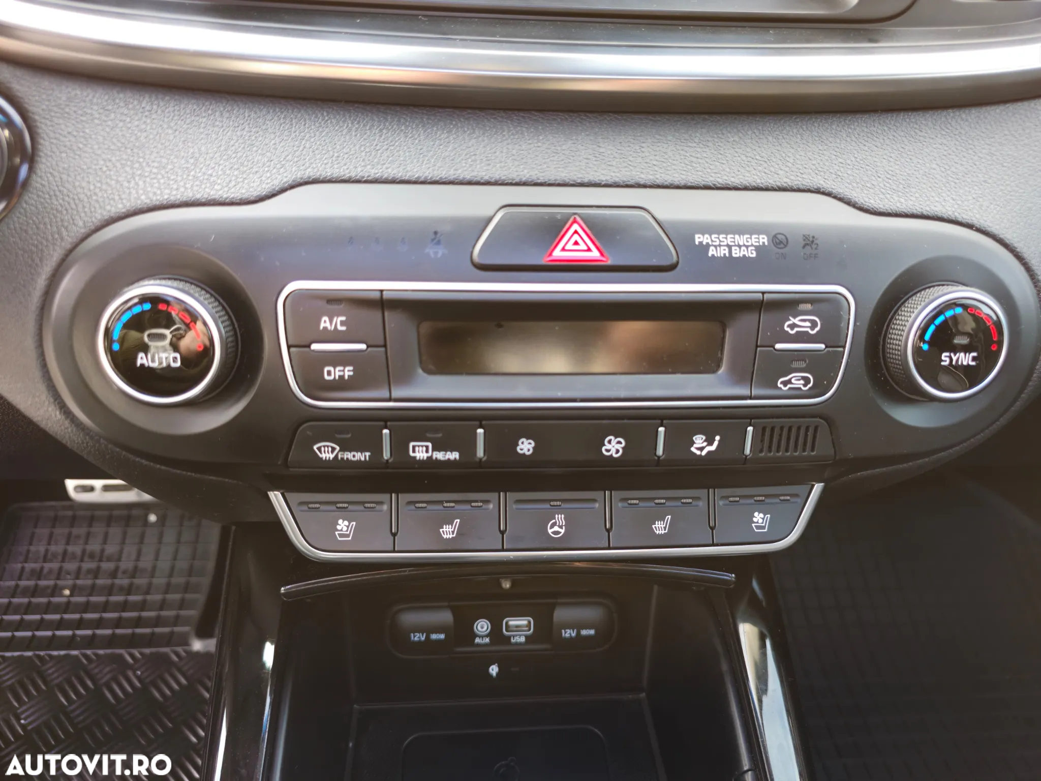 Kia Sorento - 14