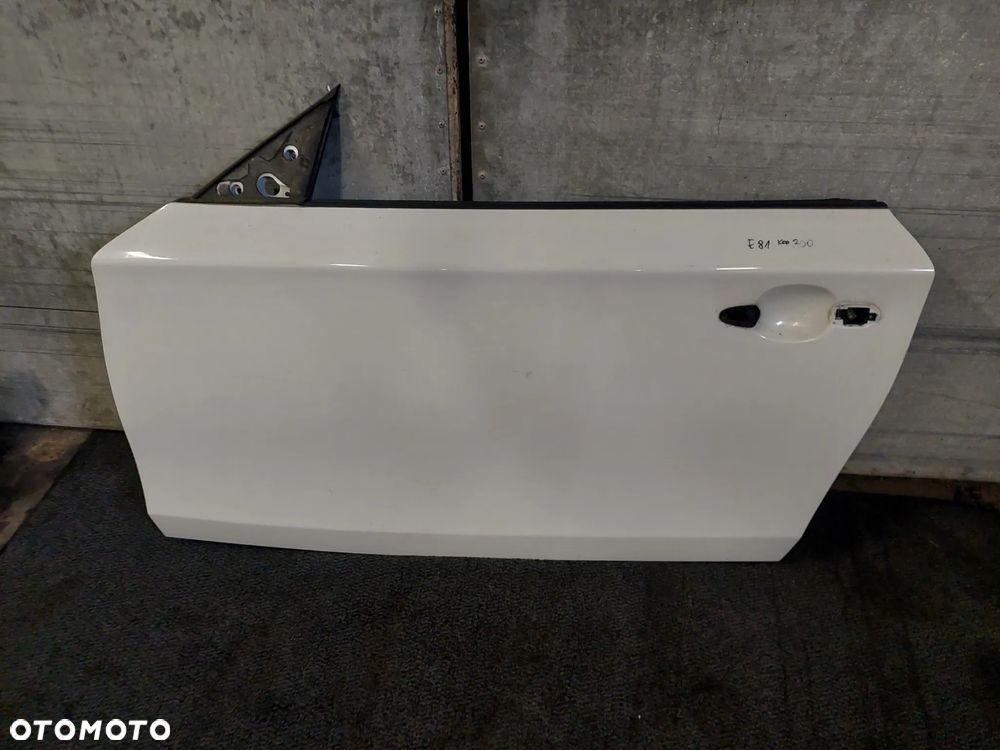 BMW  1 E81 E82 DRZWI LEWE  300 RAF-AUTO CZĘŚCI BMW - 1