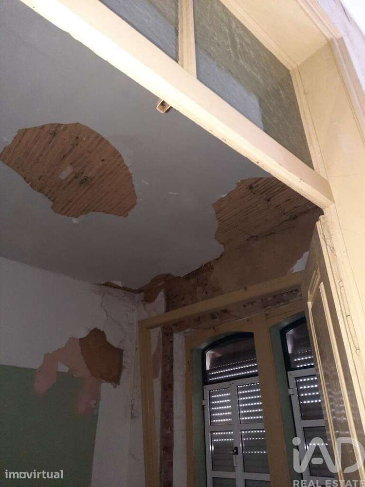 Prédio em Barreiro E Lavradio de 232,00 m2 - Grande imagem: 4/14