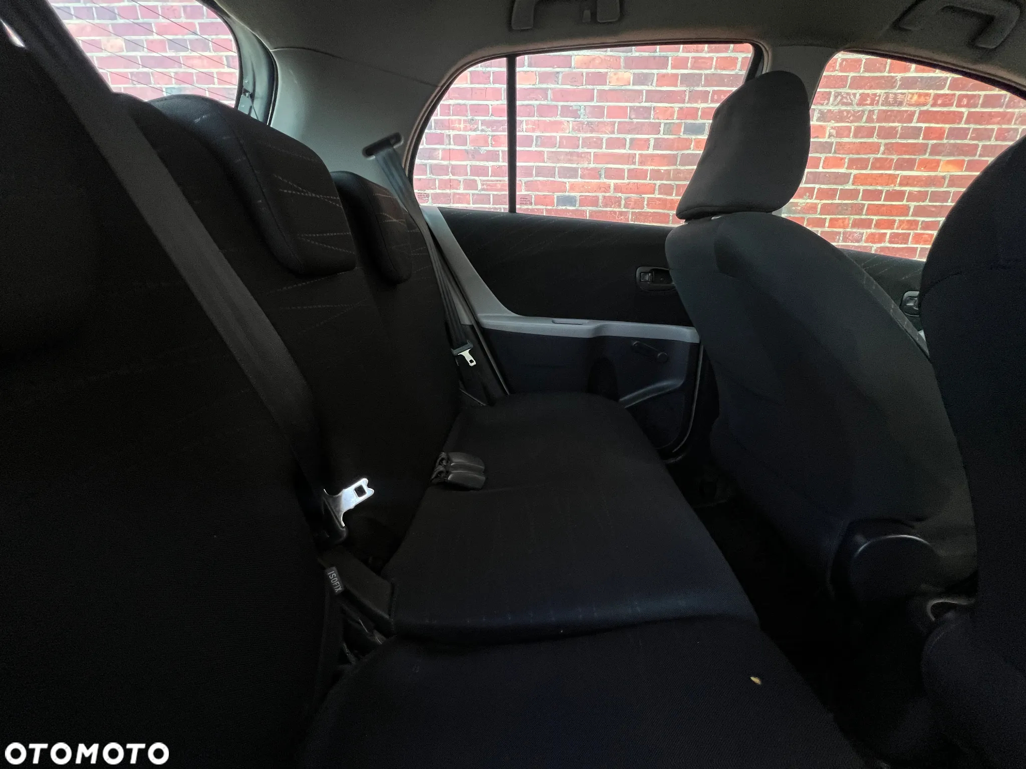 Toyota Yaris - 19