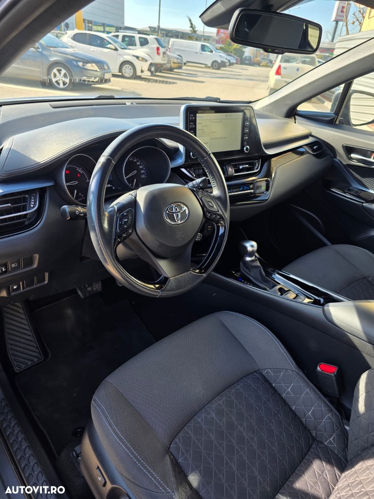 Toyota C-HR 1.8 HSD 122 CP 4x2 CVT C-ult Style - 11