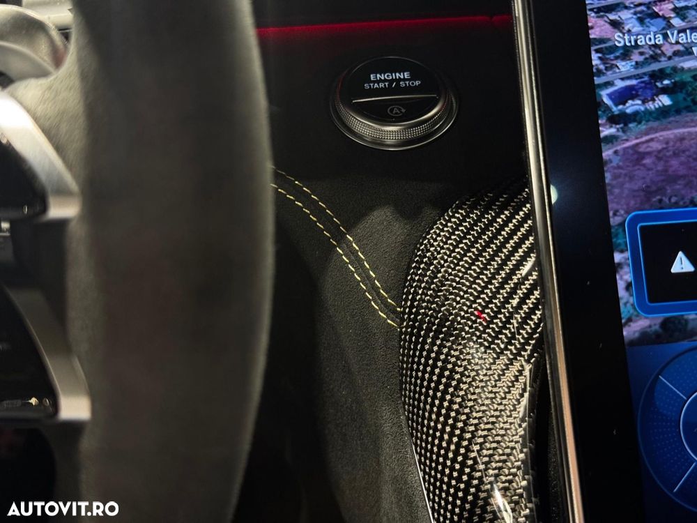 Mercedes-Benz AMG GT Coupe 63 4Matic+ - 33