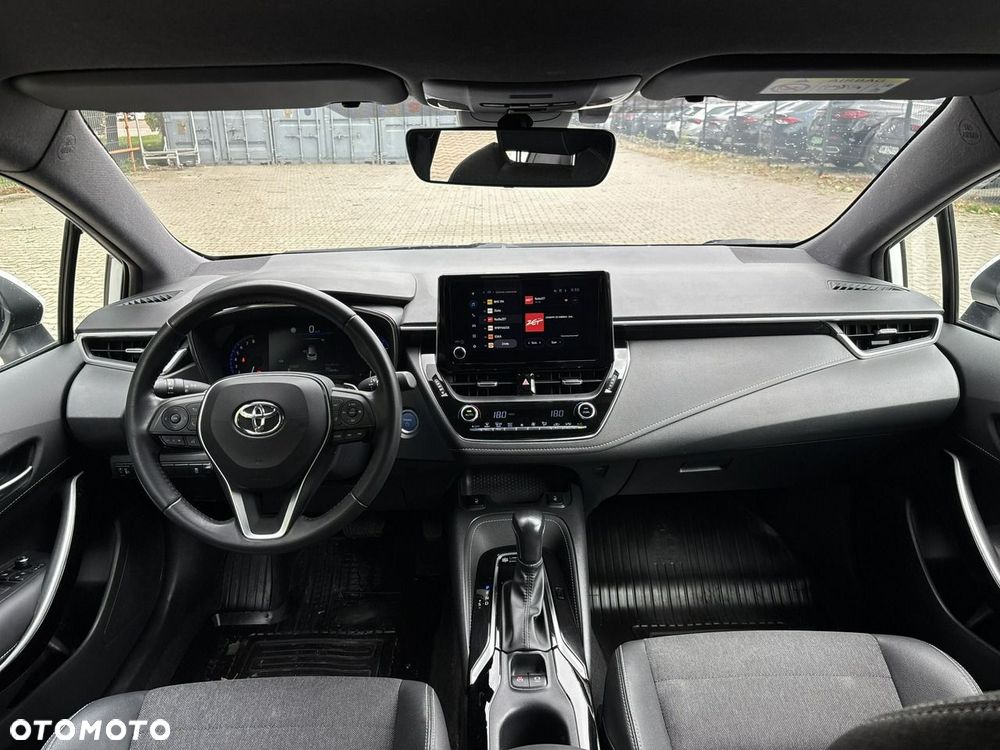 Toyota Corolla 2.0 Hybrid Comfort - 13