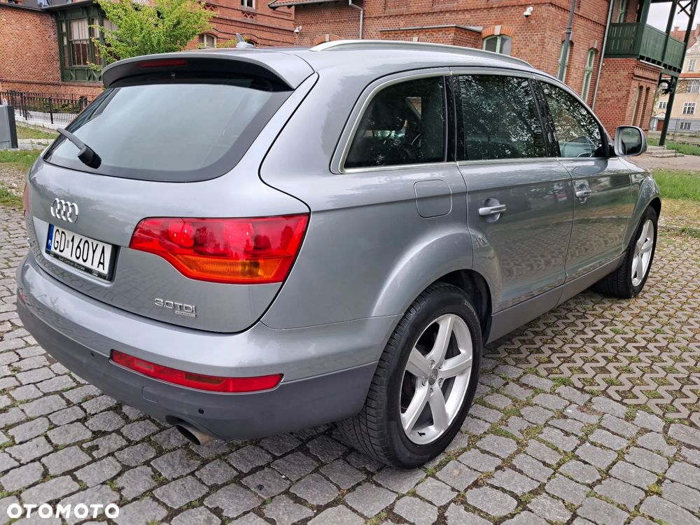 Audi Q7 3.0 TDI Quattro Tiptronic - 9