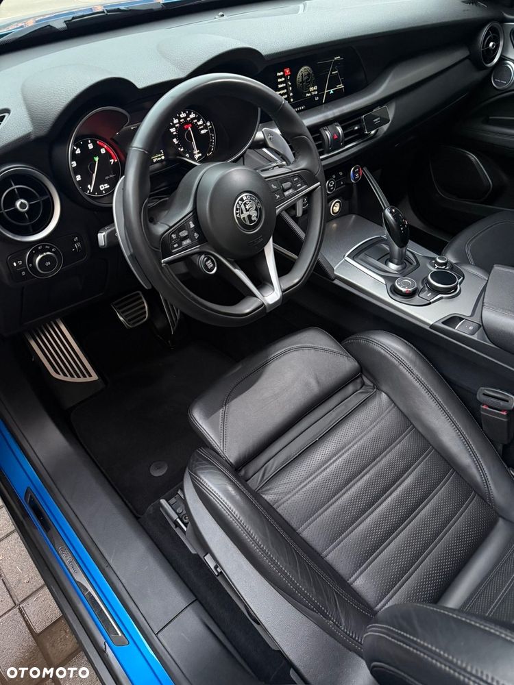 Alfa Romeo Stelvio 2.0 Turbo Veloce Q4 - 6