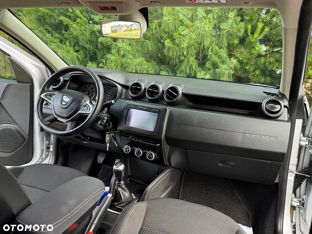 Dacia Duster 1.6 SCe Comfort - 30
