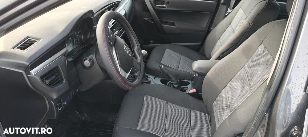 Toyota Corolla 1.4 D-4D Terra - 8