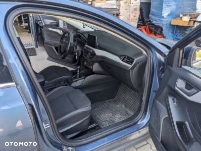 Ford Focus - 8