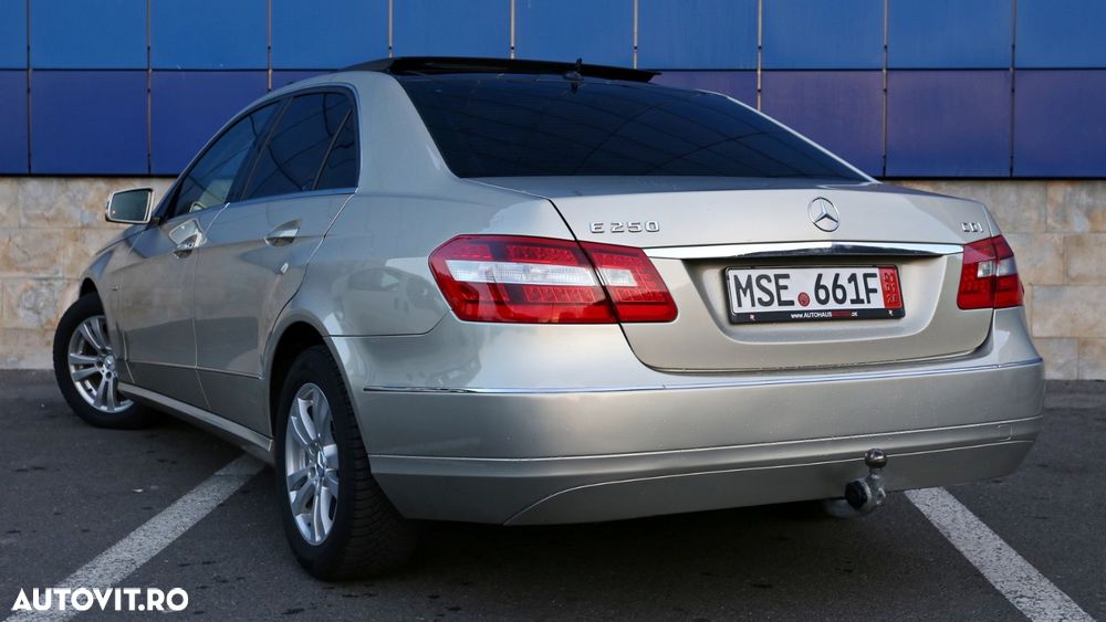Mercedes-Benz E 250 CDI BlueEfficiency Aut. - 11