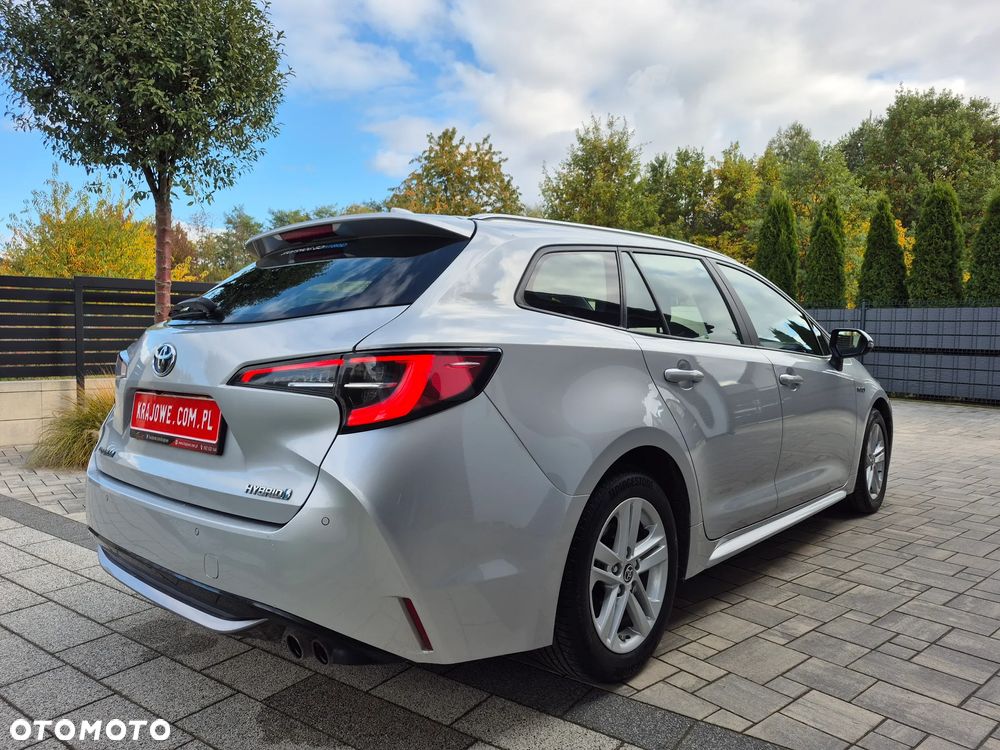 Toyota Corolla 2.0 Hybrid Comfort - 17