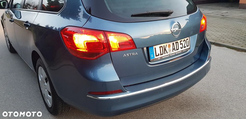 Opel Astra 1.4 Turbo Exklusiv - 17