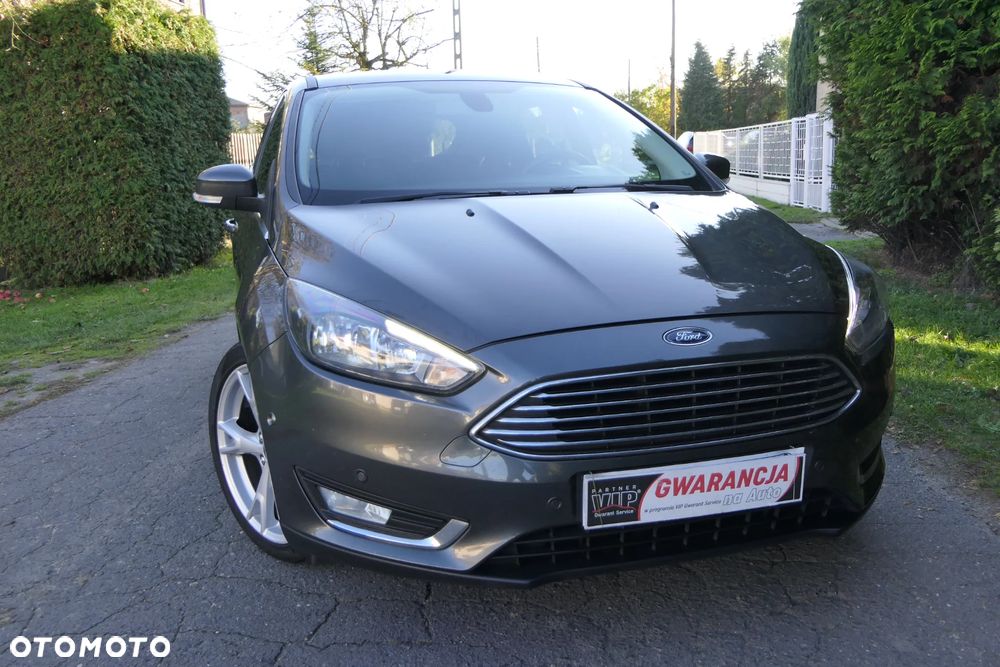 Ford Focus 2.0 EcoBlue Titanium - 12