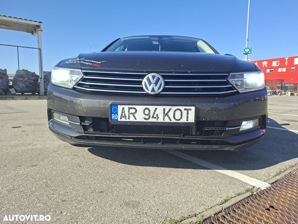 Volkswagen Passat - 8