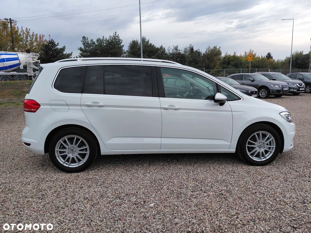 Volkswagen Touran 2.0 TDI BMT Highline DSG - 4