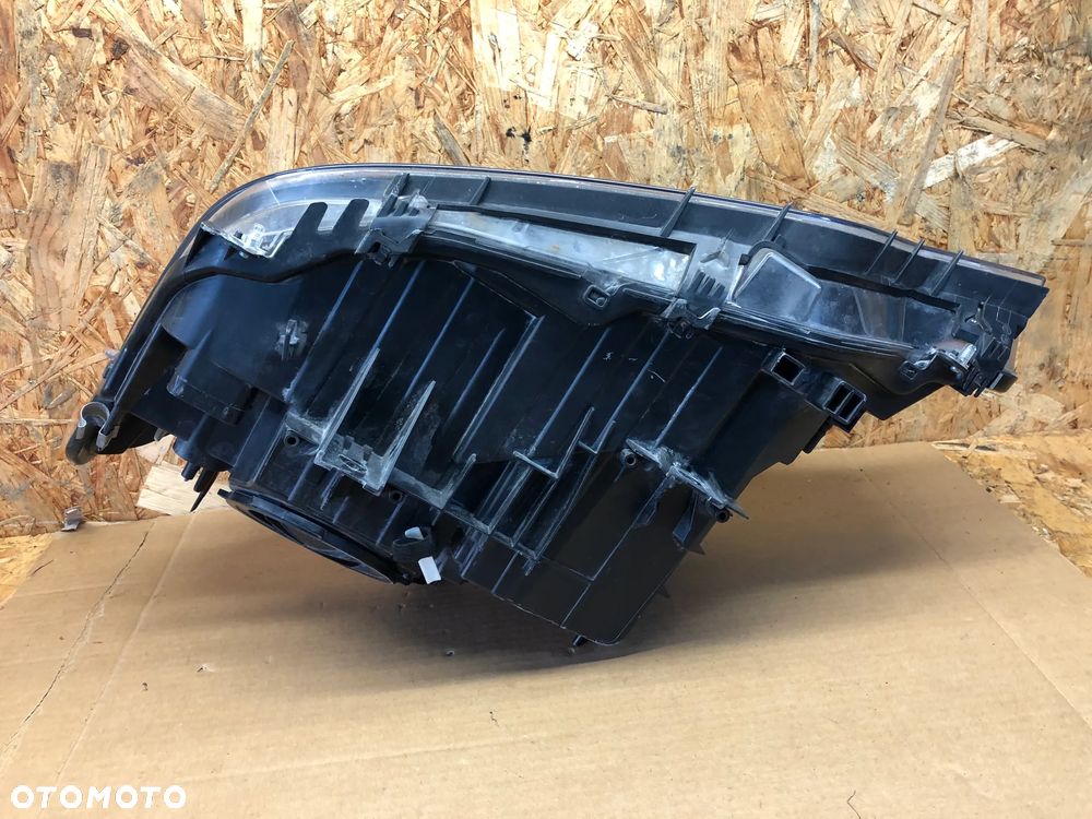 BMW 3 F30 F31 LEWA LAMPA PRZÓD EUROPA - 13