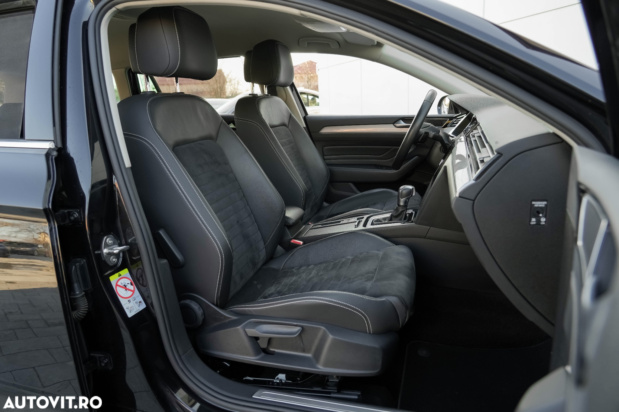 Volkswagen Passat Variant 1.4 TSI Plug-In-Hybrid DSG GTE - 19