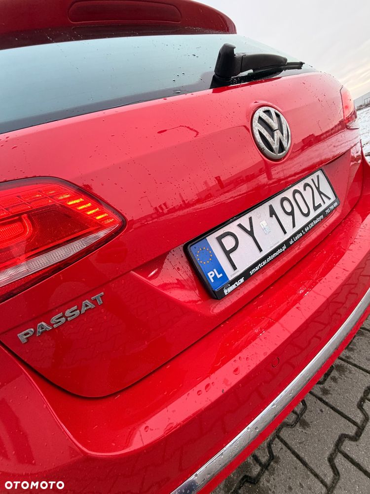 Volkswagen Passat Variant 2.0 TDI DPF Sportline - 24