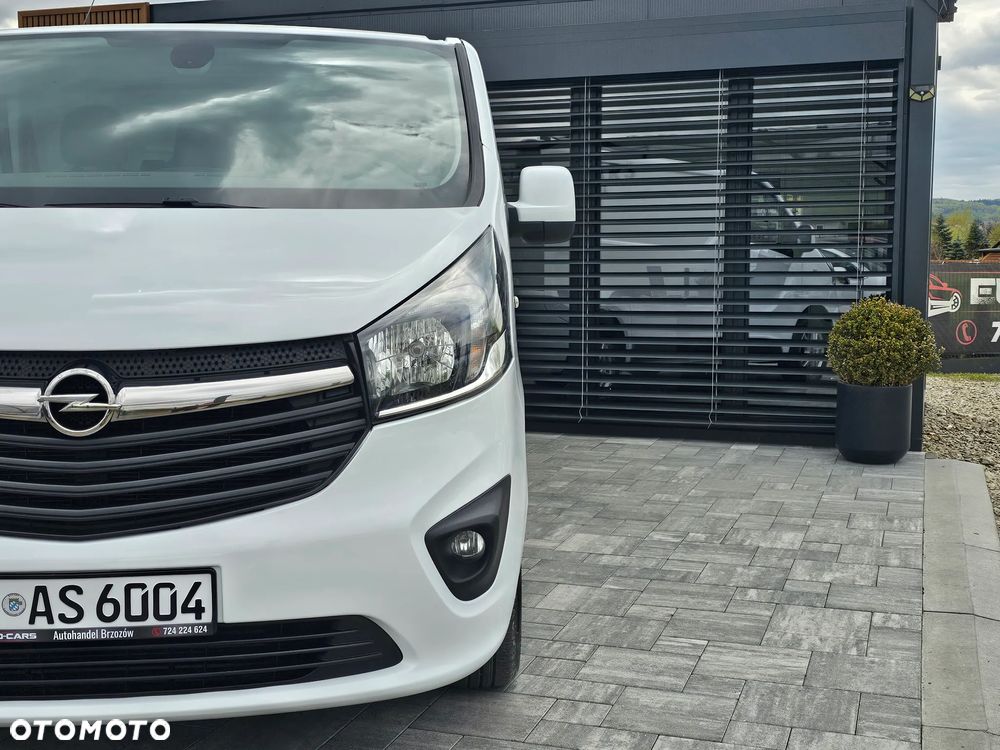 Opel Vivaro - 23