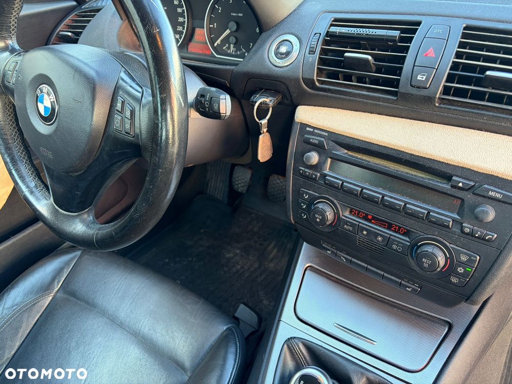 BMW Seria 1 - 16