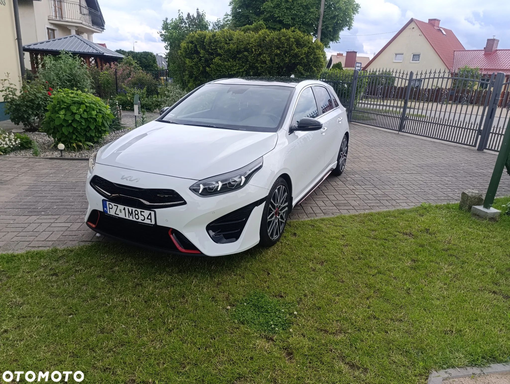 Kia Ceed 1.6 T-GDI GT DCT - 1