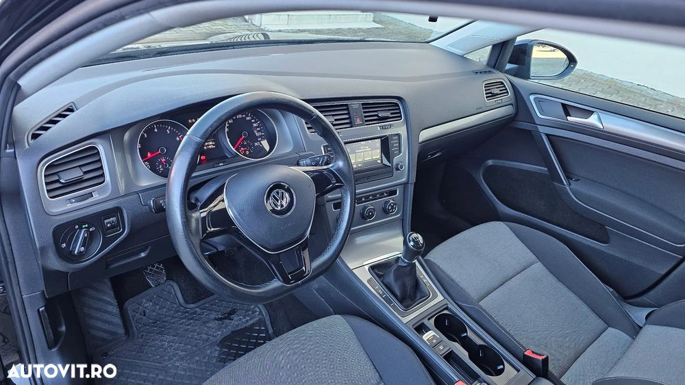 Volkswagen Golf 1.2 TSI BlueMotion Technology Comfortline - 19