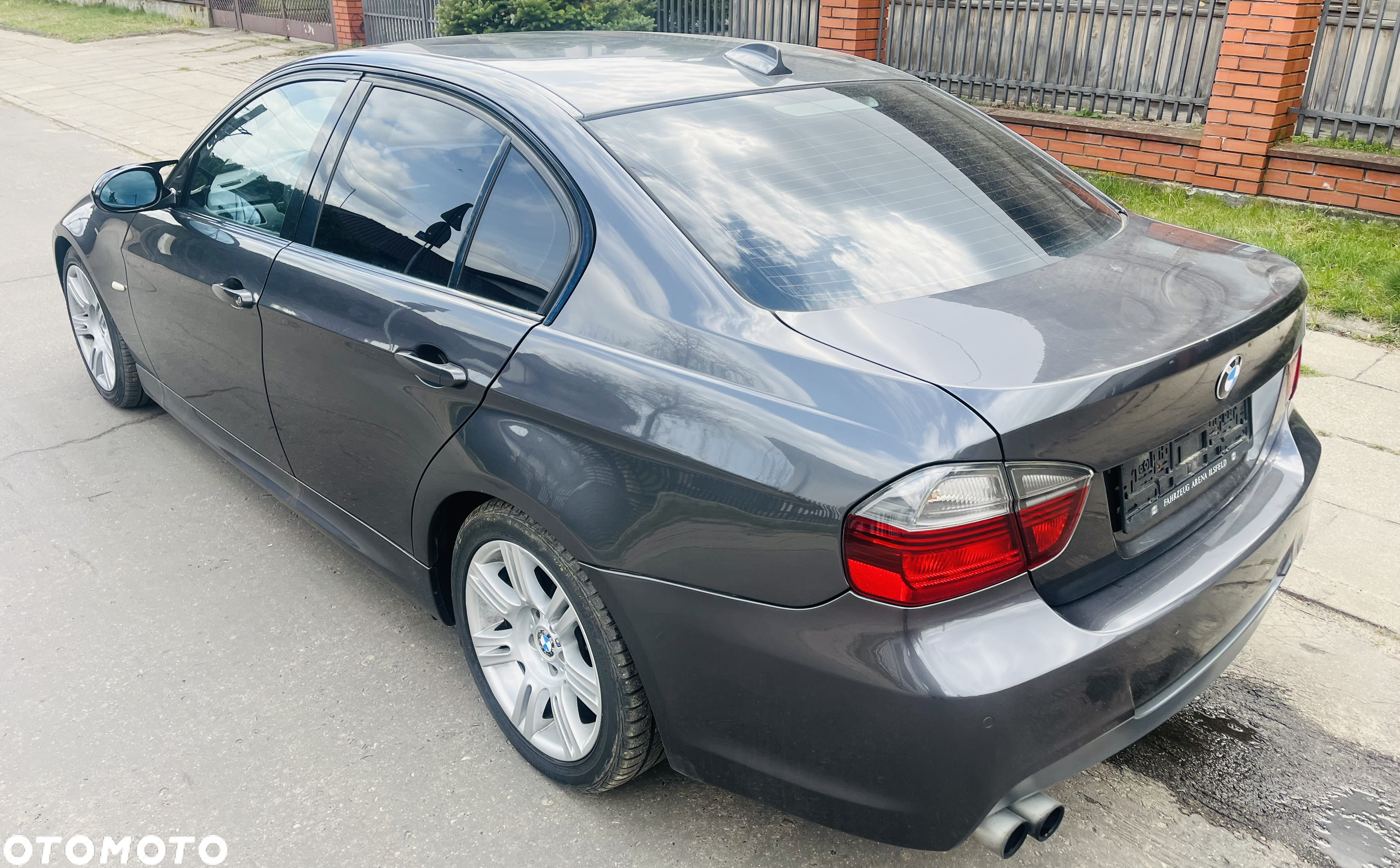 BMW Seria 3 325i - 2