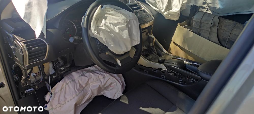 Lexus NX 300 AWD Luxury Line - 3