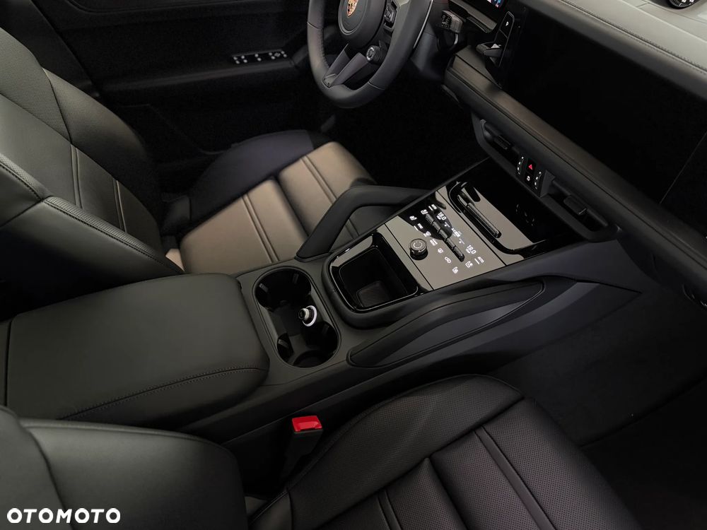 Porsche Cayenne Black Edition - 31