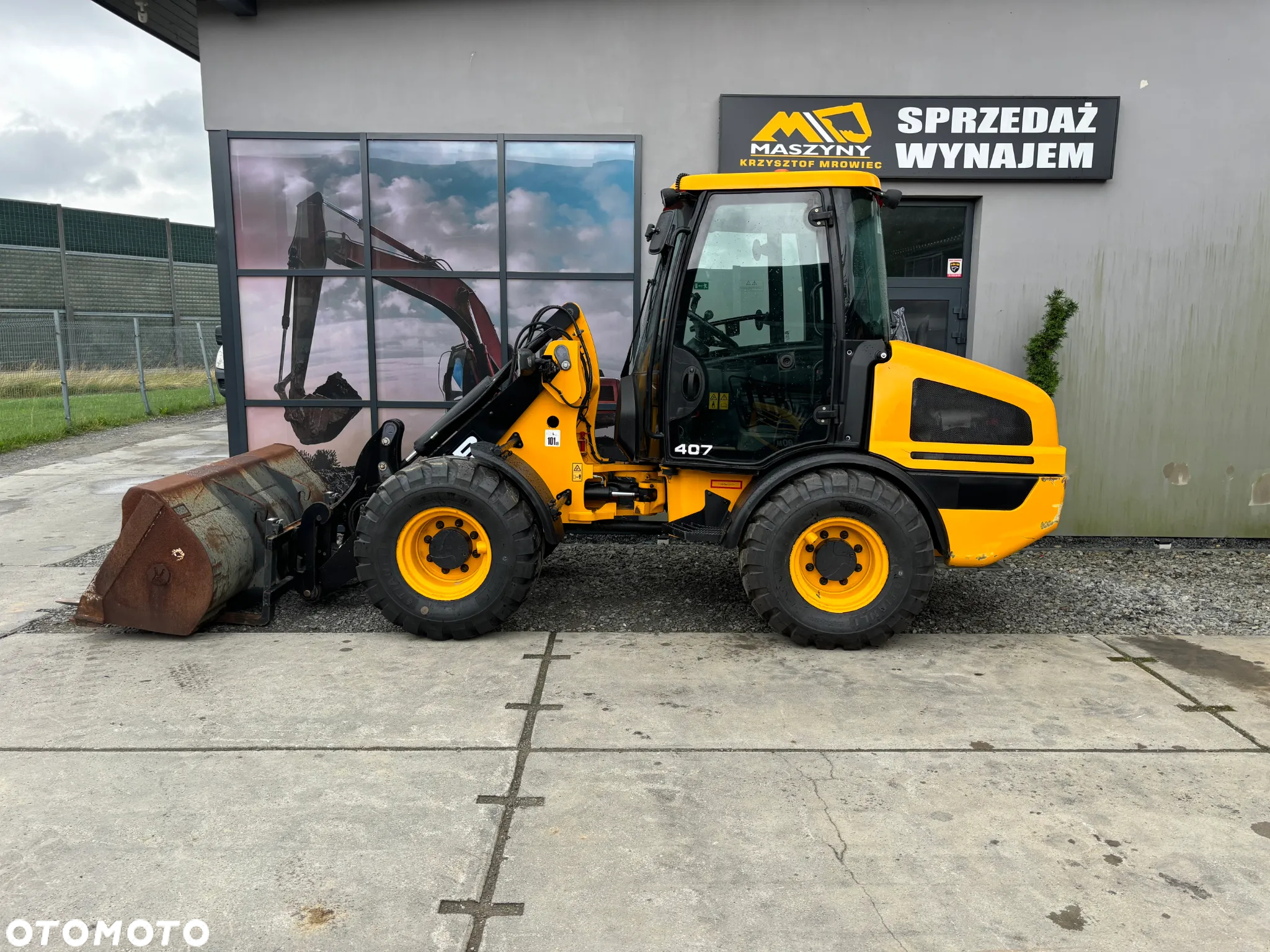 JCB 407 T4 - 12
