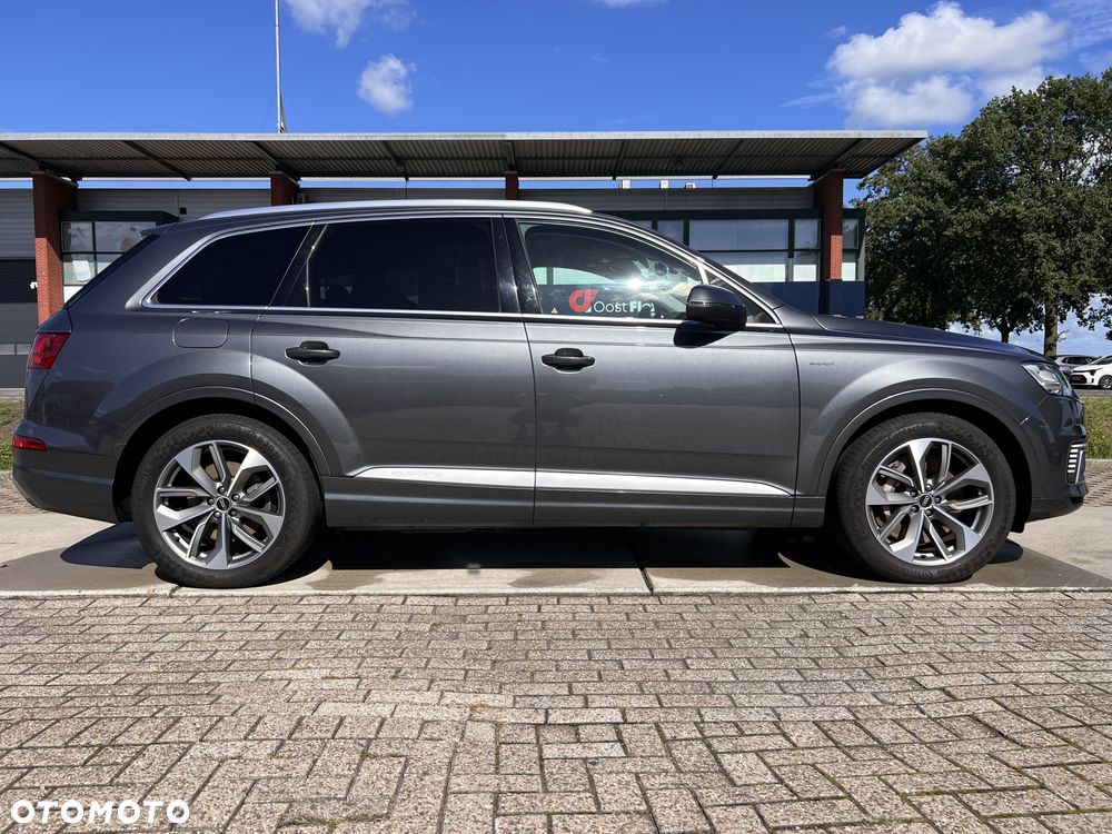 Audi Q7 - 3