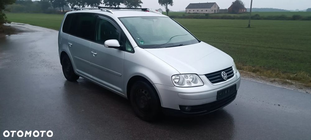 Volkswagen Touran 2.0 TDI Trendline - 1