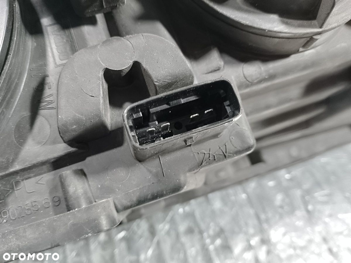 LAMPA PRZÓD LEWA XENON RENAULT LAGUNA II 8200163323 89006908 - 5