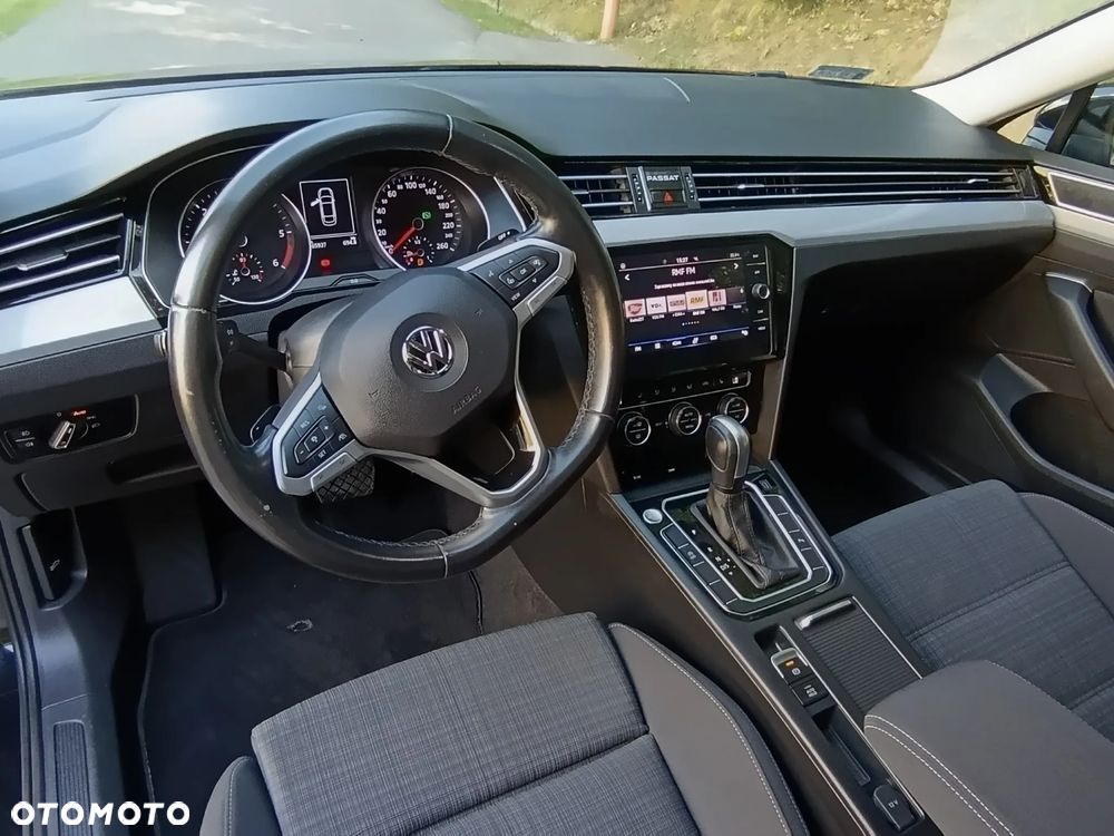 Volkswagen Passat 2.0 TDI EVO Business DSG - 13