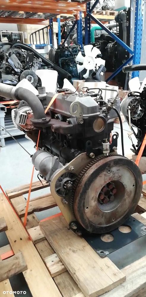 SILNIK ISEKI E3CD 1,498L 24,2 kW 12 500 zł netto - 5