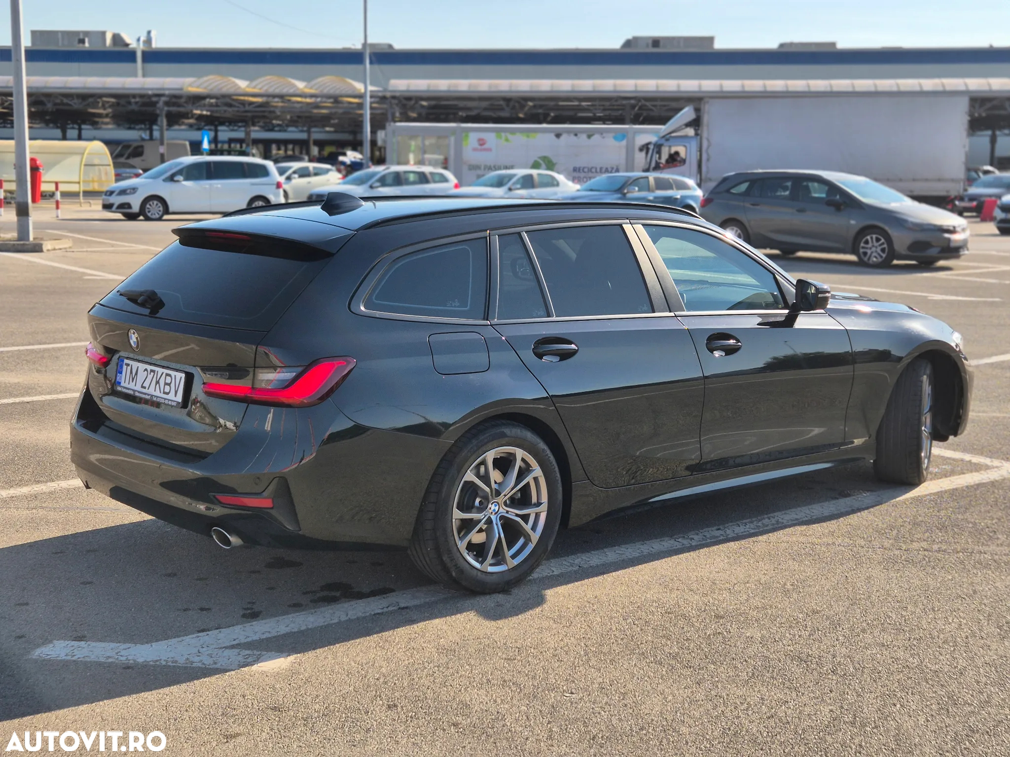 BMW Seria 3 318d Aut. - 3
