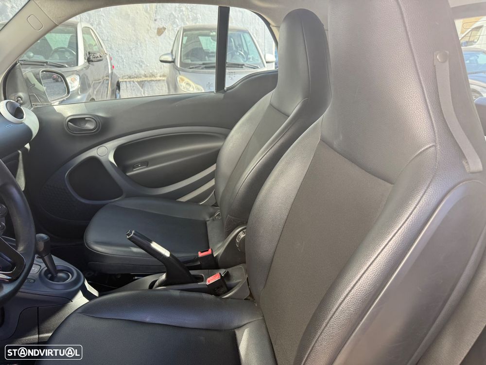 Smart ForTwo Coupé 1.0 mhd Passion 71 - 8