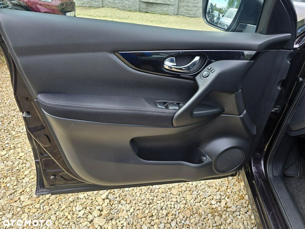 Nissan Qashqai - 22