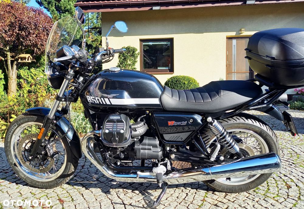 Moto Guzzi V7 - 18