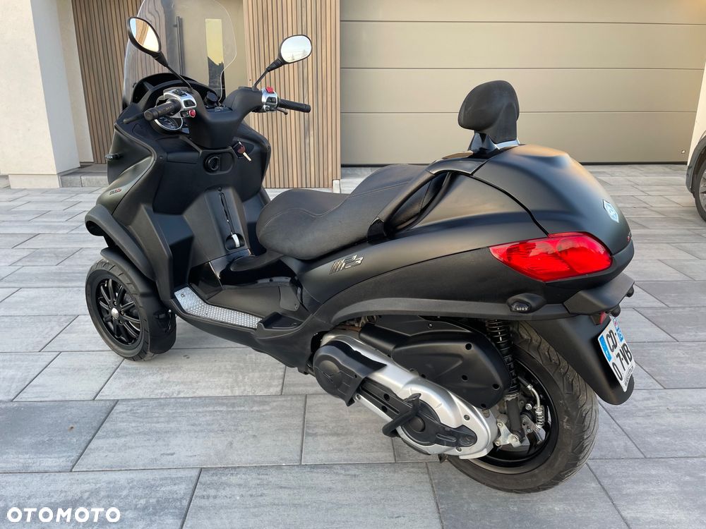 Piaggio MP-3 - 22