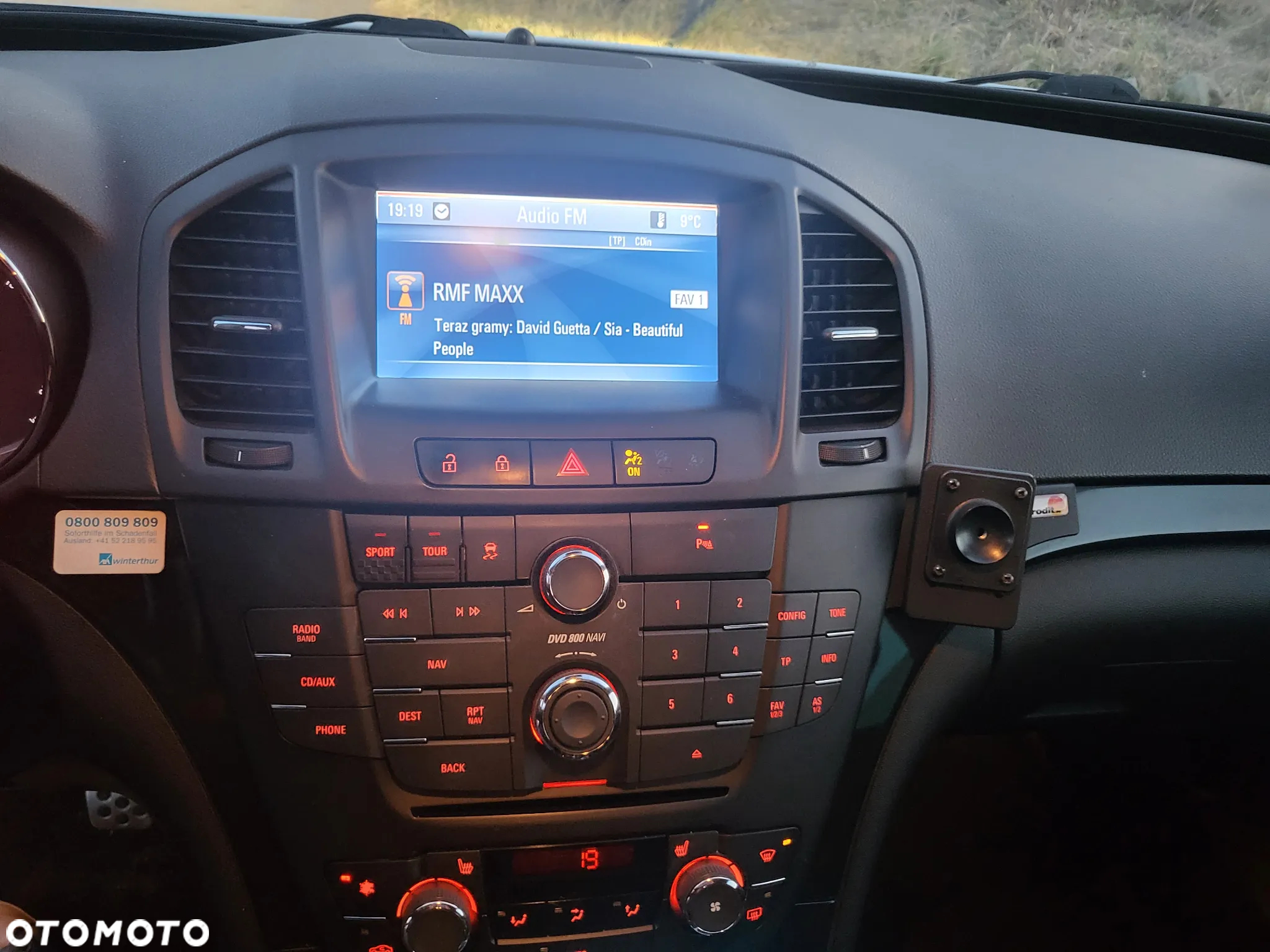 Opel Insignia - 12
